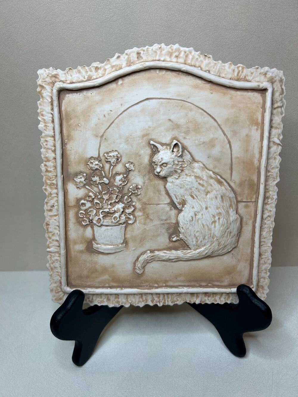 Vintage Jerry McKellar Signed Stoneware Cat & Flowers Relief Wall Plaque